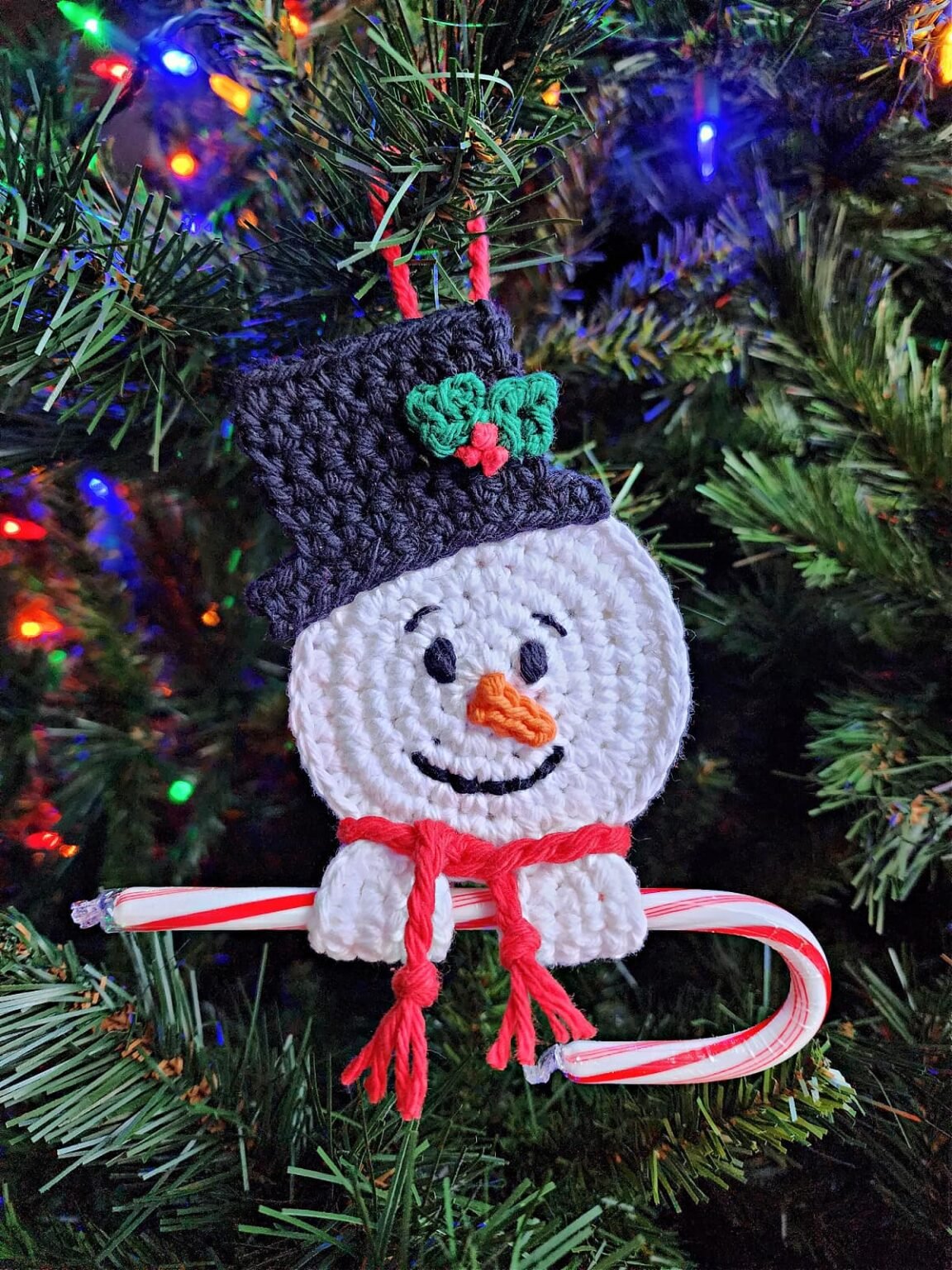 Crochet Snowman Candy Cane Holder Pattern CURIOSODAWEB COM